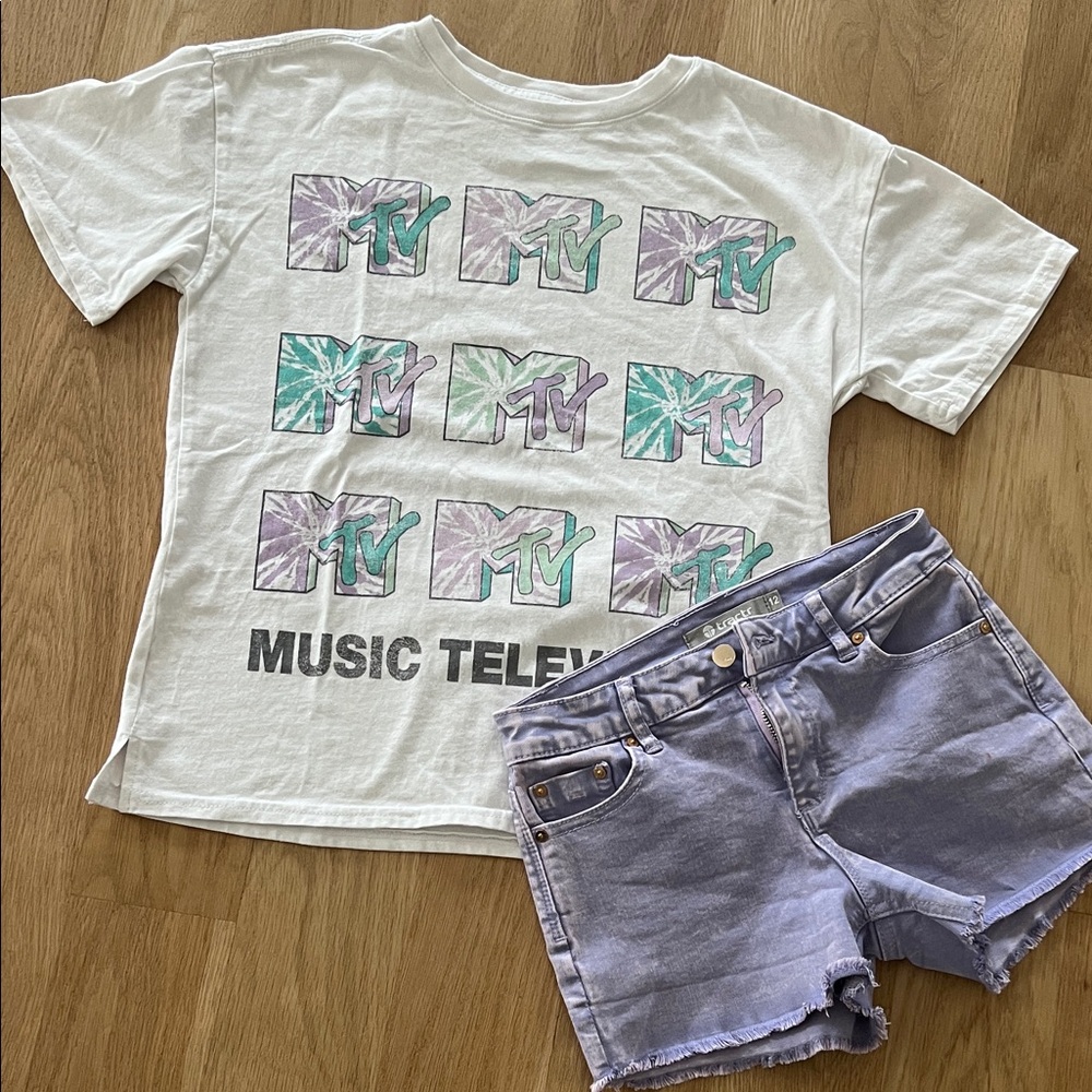 GAP MTV Kids Tie-Dye Graphic Tee (10) & Tractr Shorts (10-12)